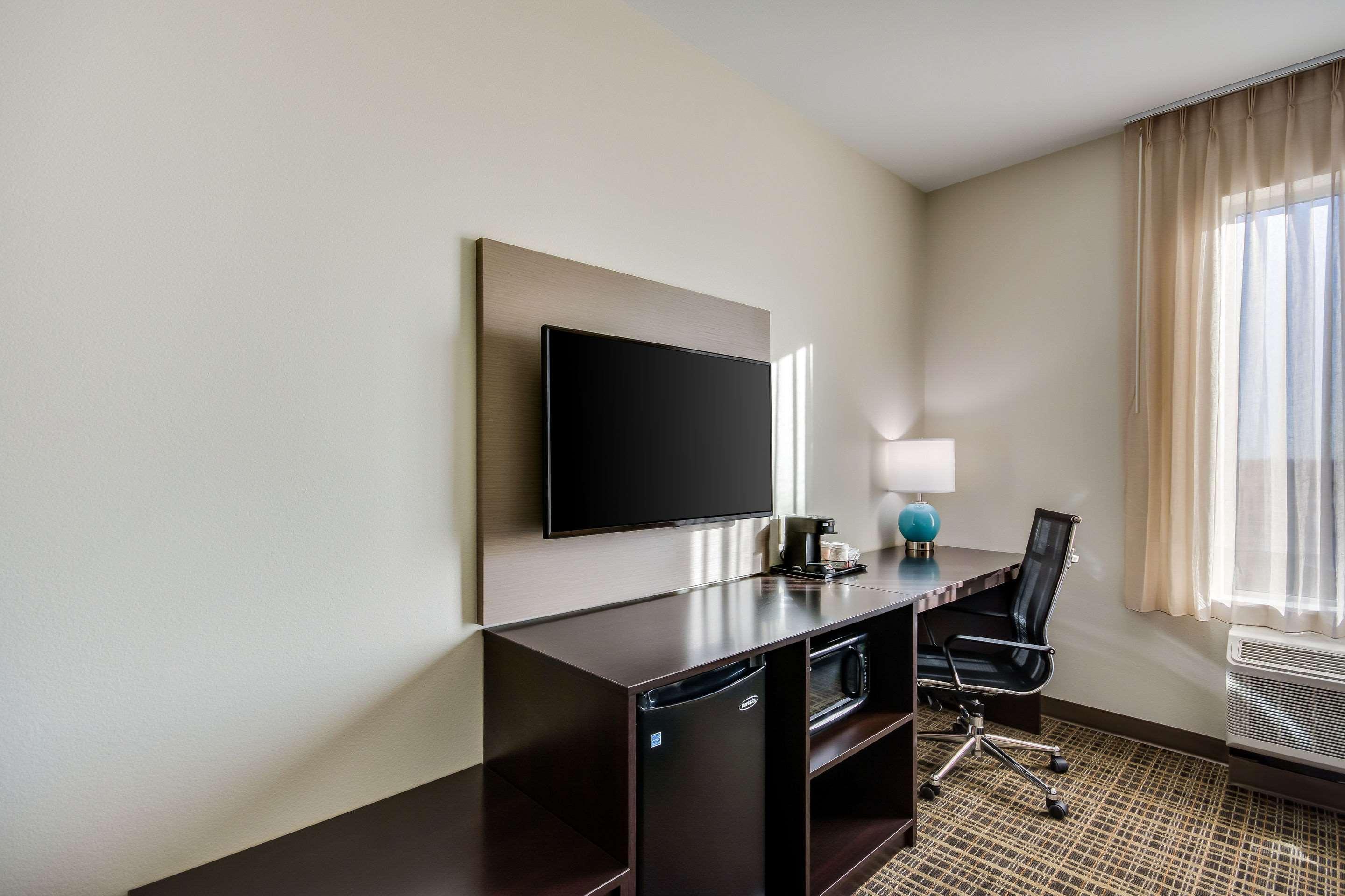 Sleep Inn & Suites Yukon Oklahoma City מראה חיצוני תמונה
