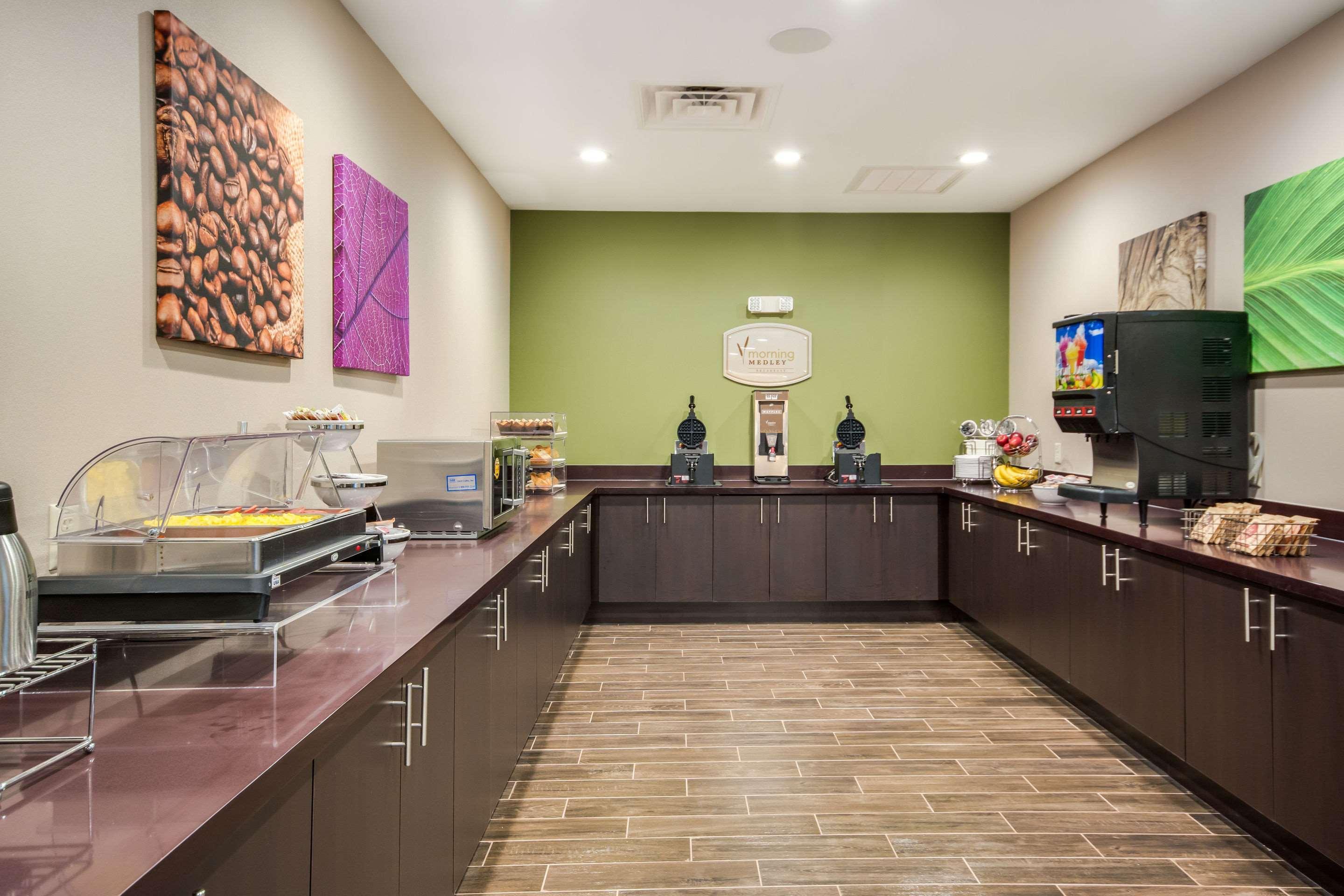 Sleep Inn & Suites Yukon Oklahoma City מראה חיצוני תמונה