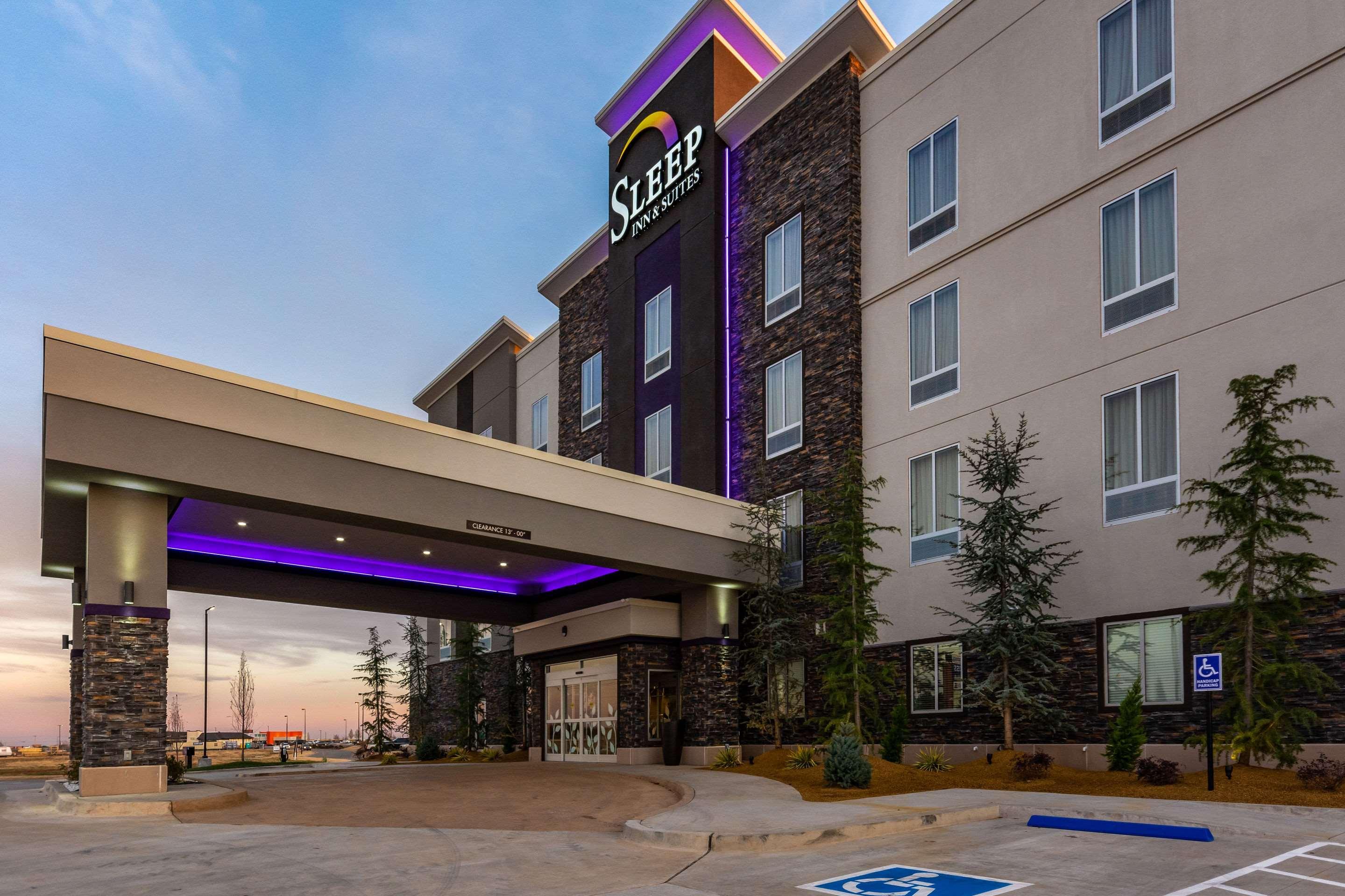 Sleep Inn & Suites Yukon Oklahoma City מראה חיצוני תמונה